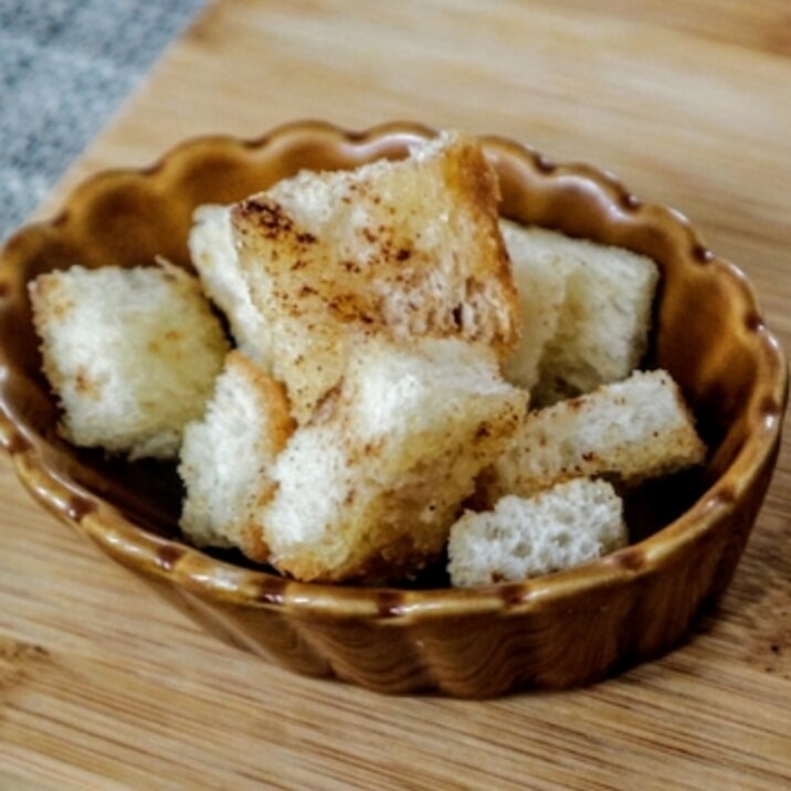 レンジでサクサク!思い立ったら食パンラスク